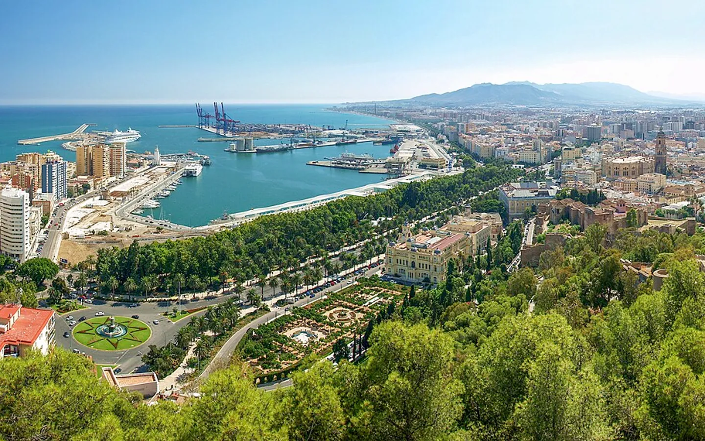 Málaga & Costa del Sol private transfer service