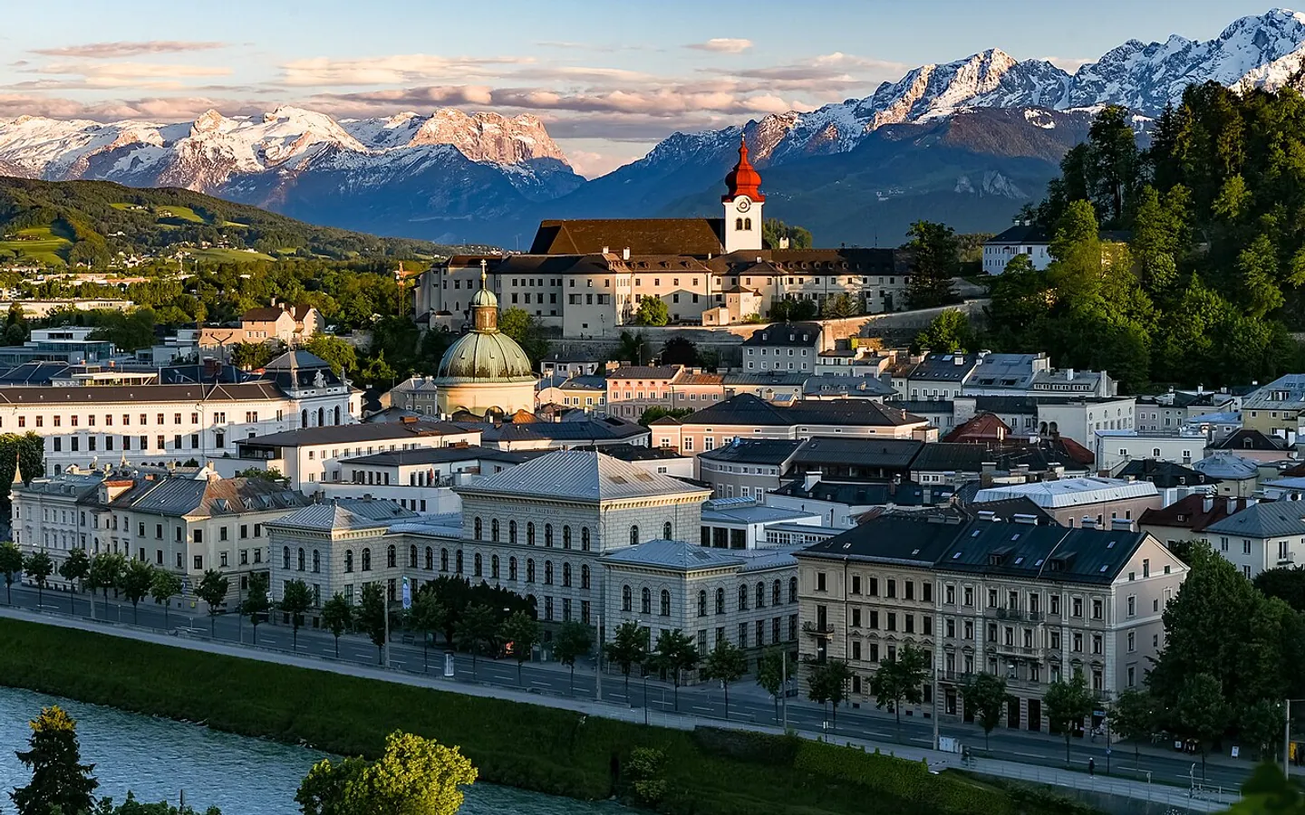 Salzburg private transfer service